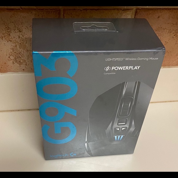 G903 LIGHTSPEED Wireles GAming Mouse - Picture 2 of 3